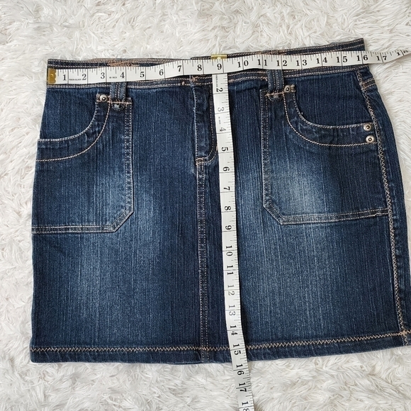 DAISY Fuentes Denim Skirt - Picture 3 of 6
